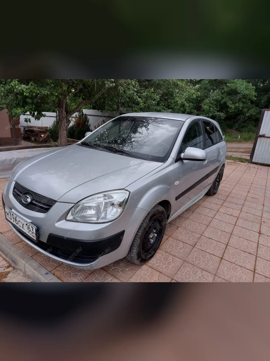 Пластиковые накладки порогов Фанат Тюнинг KIA Rio 2 JB дорестайлинг, хэтчбэк 5 дв. (2005-2009) (неокрашенные (глянец под окраску))  в Керчи Республика Крым