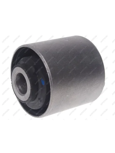 Сайлентблок NISSAN Pathfinder тяги подвески задней продольной FEBEST