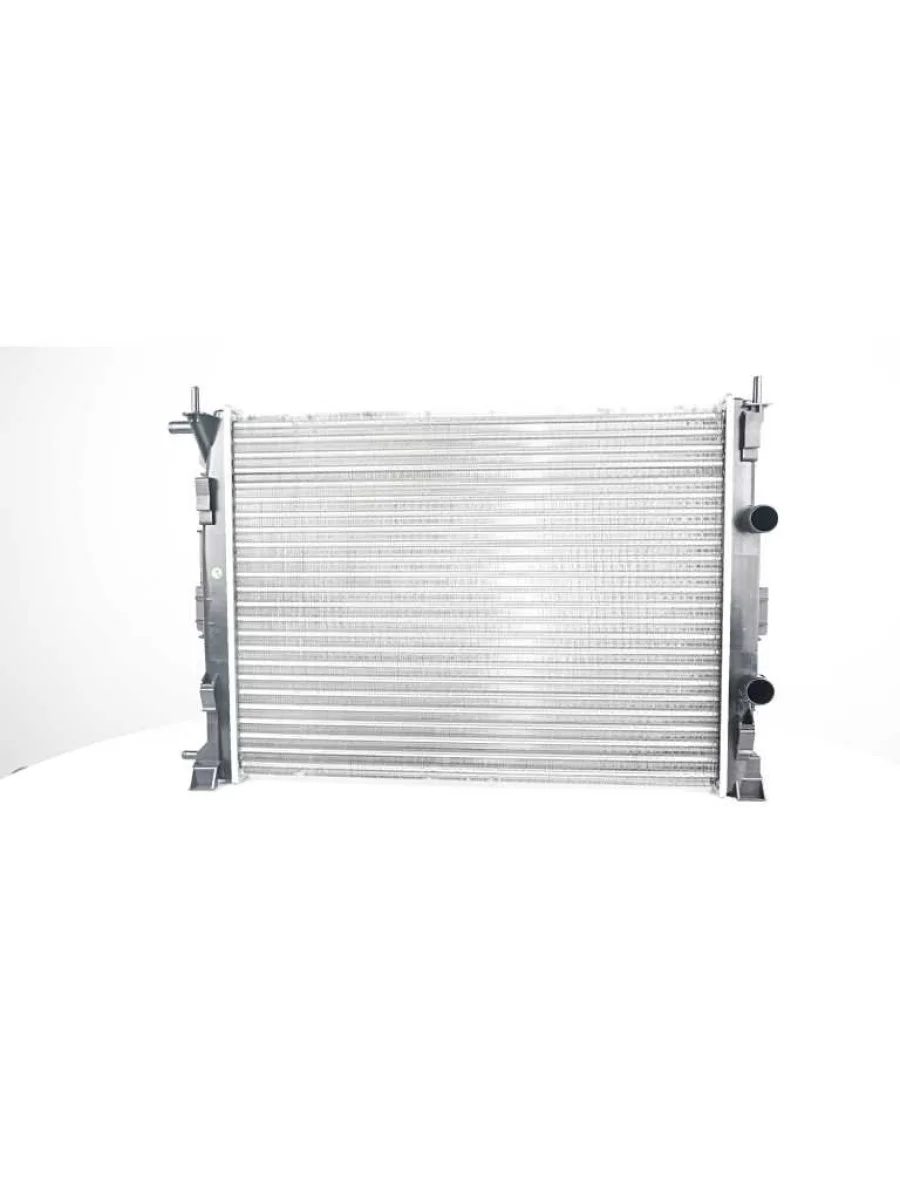 Радиатор RENAULT Megane (03-07) охлаждения двигателя BSG  в Керчи Республика Крым