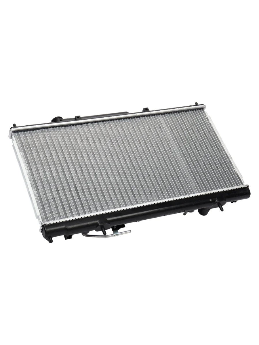 Радиатор MITSUBISHI Eclipse (99-05) охлаждения двигателя SAKURA  в Керчи Республика Крым