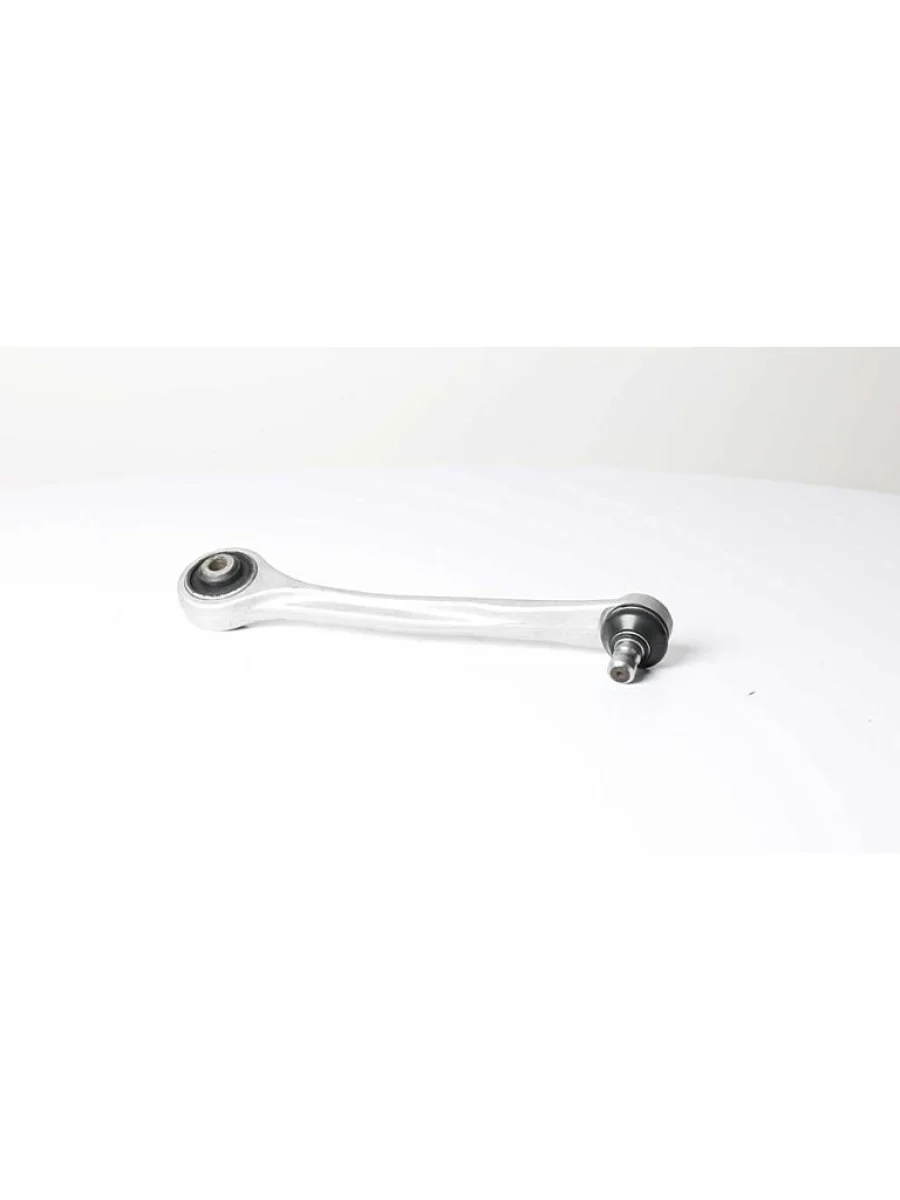 Рычаг подвески AUDI A4 (08-) передней верхний передний правый BSG  в Керчи Республика Крым