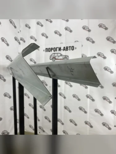 Левый ремонтный порог Пороги-Авто Renault Duster рестайлинг