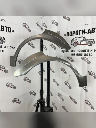 Левая арка Пороги-Авто задних крыльев Toyota Corolla E110 седан