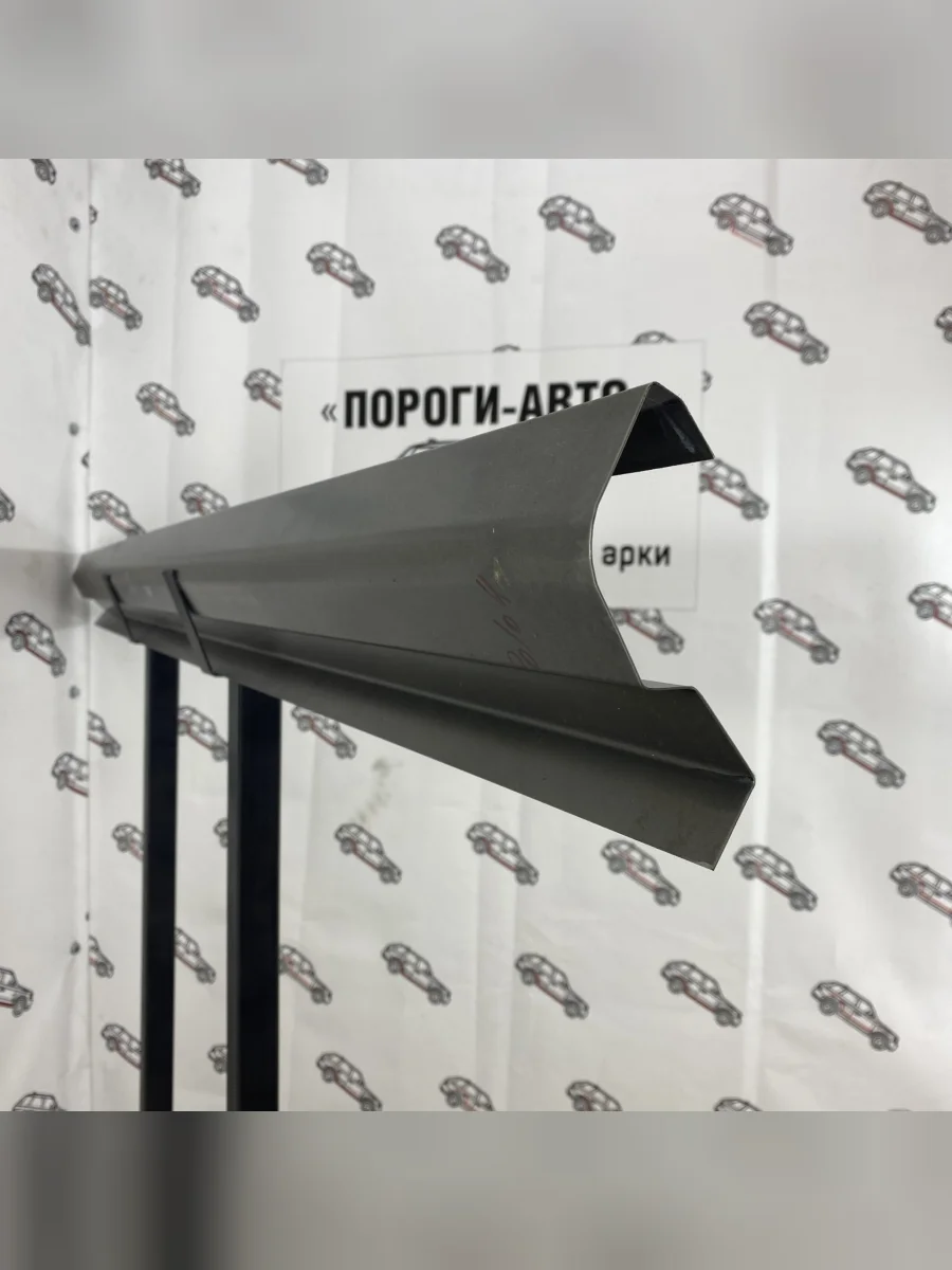 Левый ремонтный порог Пороги-Авто Volkswagen Polo 4 поколения седан  в Самаре Самарской области