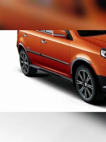 Правый пластиковый порог GEELY Geely MK Cross (2011-2016)