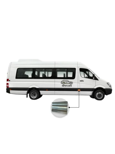 Вставка под молдинг кармана после пассажирской двери нижняя Mercedes Sprinter 906 maxi long