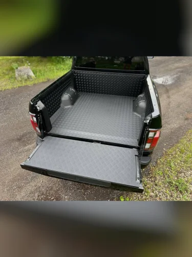 Защитный алюминиевый вкладыш в кузов автомобиля (комплект Black) Foton Tunland V9 2.0 Diesel АКПП 4WD 2024