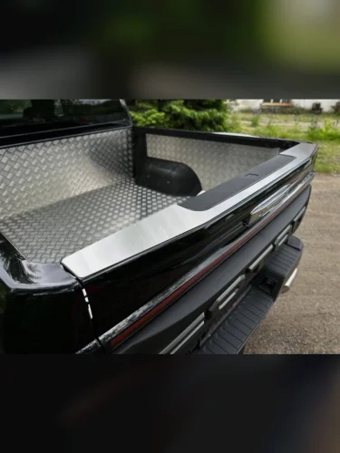 Накладка на задний борт кузова (лист шлиф) Foton Tunland V9 2.0 Diesel АКПП 4WD 2024