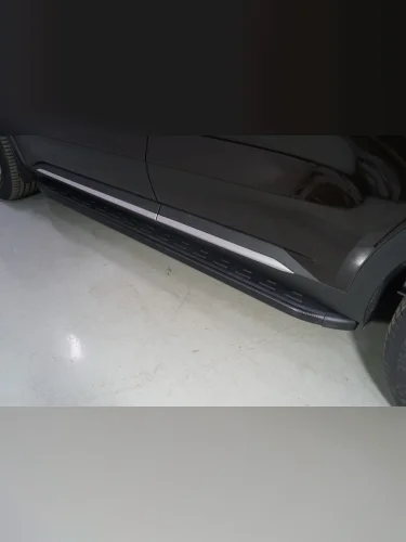 Пороги алюминиевые с пластиковой накладкой (карбон черные)  2120 мм Haval H5 Diesel 4WD 2024