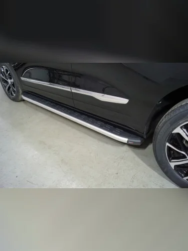 Пороги алюминиевые с пластиковой накладкой 1820 мм Haval H7 2.0 4WD 2024