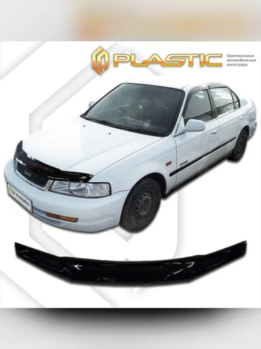 Дефлектор капота Classic черный Honda Domani  1997-2000