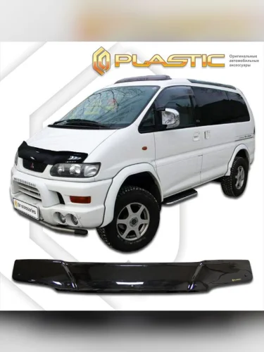 Дефлектор капота Classic черный Mitsubishi Delica  1997-2007