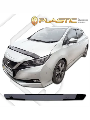 Дефлектор капота Classic черный Nissan Leaf  2017-н.в.