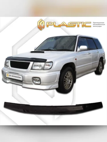 Дефлектор капота Classic черный Subaru Forester  1997-2000