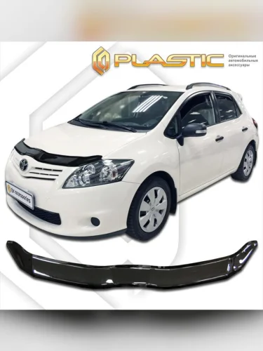 Дефлектор капота Classic черный Toyota Auris  2010–2012