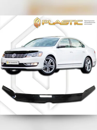 Дефлектор капота Classic черный Volkswagen Passat седан 2011–2014