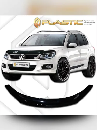 Дефлектор капота Classic черный Volkswagen Tiguan  2012–2017