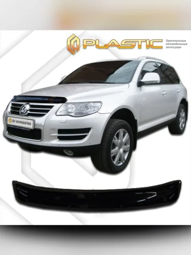 Дефлектор капота Classic черный Volkswagen Touareg  2007-2009