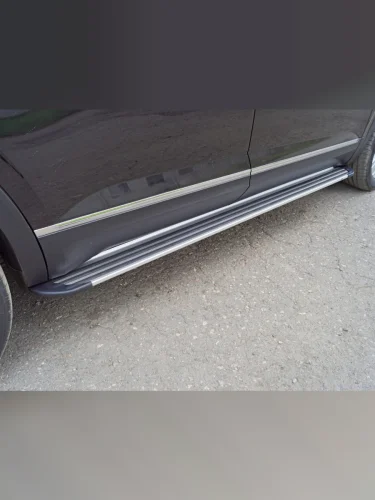 Пороги алюминиевые u0022Slim Line Silveru0022 2020 мм Volkswagen Teramont Pro 4WD 2L 2025 (Китай)