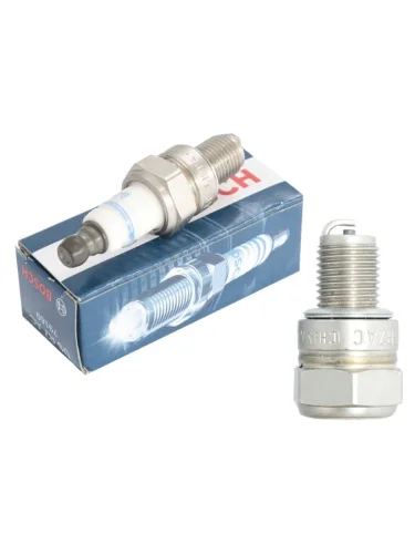 Свеча зажигания STIHL FC100110FS25-130KM100 (газонокосилка  бензопила)