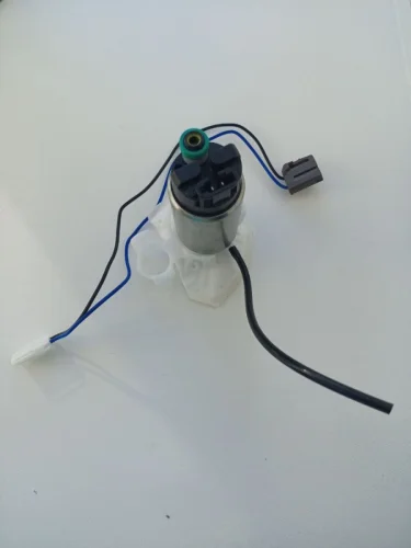 Насос топливный с сеткой TOYOTA COROLLA, AURIS, RUMION 1ZR-FE 2WD