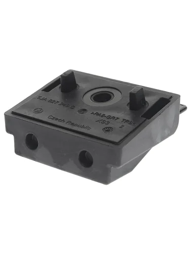 Отбойник SKODA Rapid (20-) крышки багажника OE