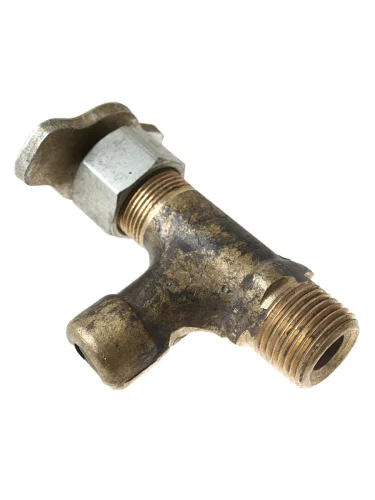 Кран УРАЛ проходной бака топливного ПЖД-30 в сборе URAL