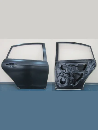 ALMERA 13- ДВЕРЬ ЗАДН ПРАВ (КИТАЙ)