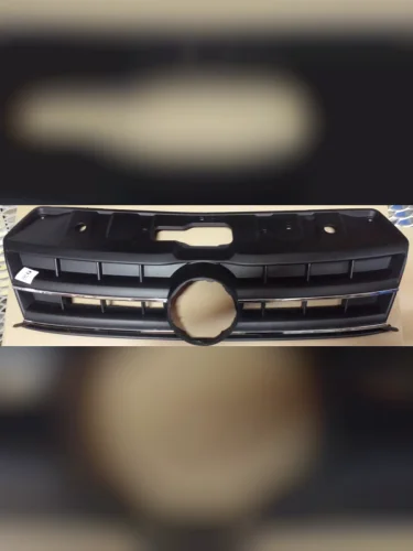 AMAROK 13- РЕШЕТКА РАДИАТОРА (КИТАЙ)