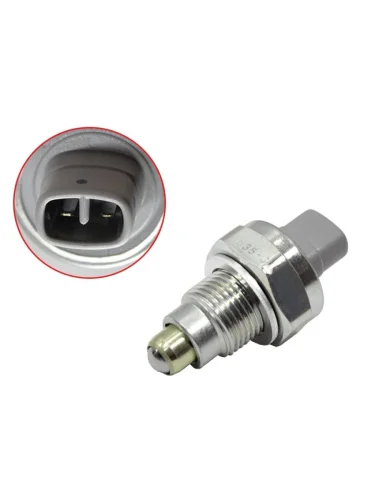 Концевик заднего хода Toyota Camry Japan 86-90  Corolla 87-92