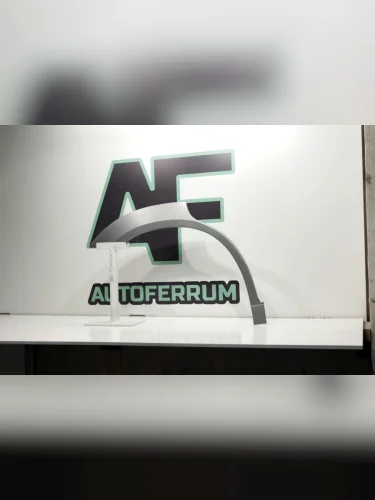 Арка ремонтная задняя ПРАВАЯ для Chrysler 300C 2004-2010 (крайслер 300с), тип кузова - седан , оцинкованная ЦИНК сталь 1 мм