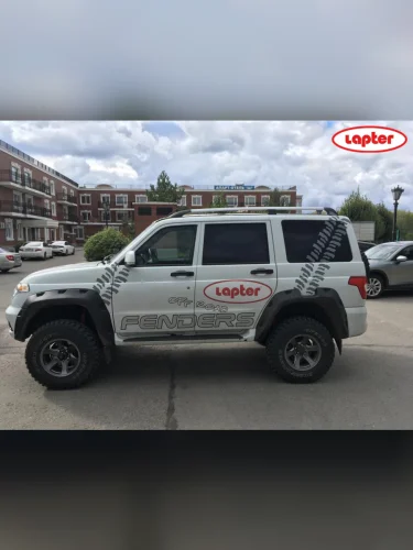 Расширители колёсных арок УАЗ Патриот NEW без накладок на бампер (2 бака)  brand: Fenders, width_mm_2: 200, dlina_mm: 820, ves_kg_1: 7.7, vysota_mm: 1200