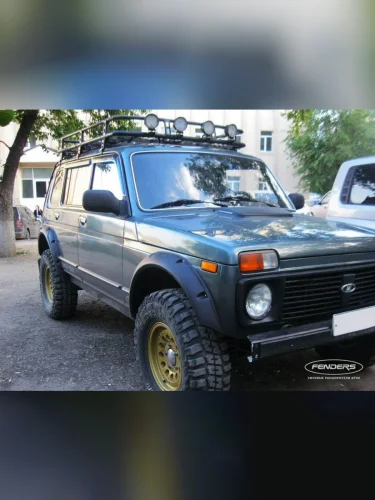 Расширители колёсных арок ВАЗ НИВА 2131 5D под нерезанные арки колёс (уценка)  brand: Fenders