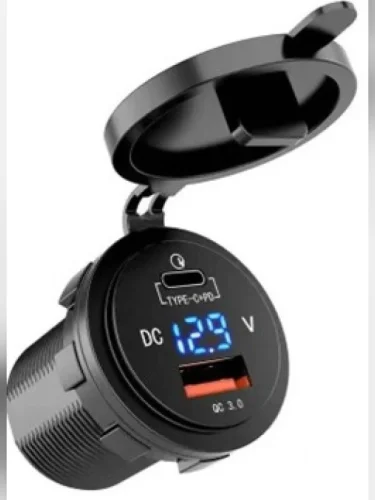 Розетка USB QC 3.0, PD с вольтметром  brand: РИФ, width_mm_2: 40, dlina_mm: 40, ves_kg_1: 0.032, vysota_mm: 60