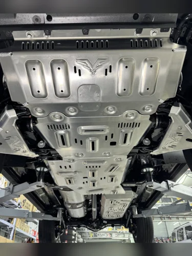 Защита Falcon радиатора, картера, РК, КПП для GWM Haval H9 (2023+), алюминий, 8 мм  brand: Falcon, width_mm_2: 150, dlina_mm: 740, ves_kg_1: 34, vysota_mm: 1220