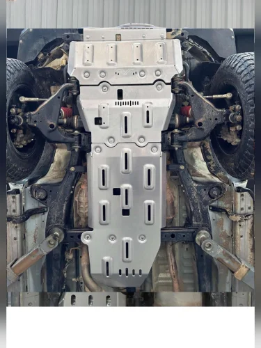 Защита Falcon радиатора, картера, РК, КПП для Toyota Hilux 2015-2024, алюминий, 8 мм  brand: Falcon, width_mm_2: 150, dlina_mm: 740, ves_kg_1: 29, vysota_mm: 1220