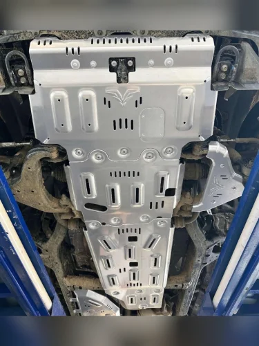 Защита Falcon радиатора, картера, РК, КПП для Toyota Land Cruiser Prado 250, 2024+, алюминий, 8 мм  brand: Falcon, width_mm_2: 150, dlina_mm: 740, ves_kg_1: 33, vysota_mm: 1350