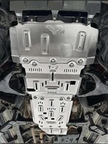 Защита Falcon радиатора, картера, РК, КПП для Toyota Tundra, бензин, (2008-2021), алюминий, 8 мм  brand: Falcon, width_mm_2: 150, dlina_mm: 740, ves_kg_1: 34.9, vysota_mm: 1220